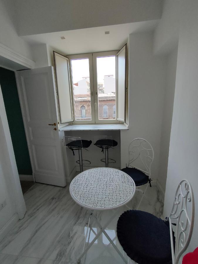Finestre In Piazza Apartamento Catânia Exterior foto